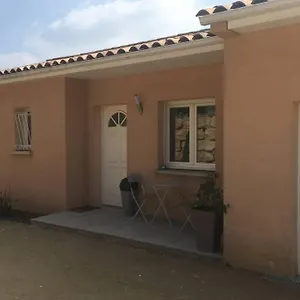 https://belle-maison-au-calme-avec-vue-a-10mn-d-albi.midi-pyreneeshotels.com